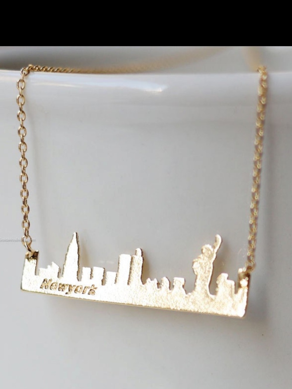 Bar Necklace New York City Skyline GOLD Plated Statue Of Liberty Engraved NYC